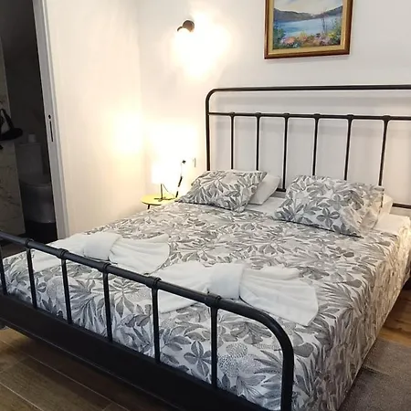 Golden Coast - Πανσιόν 3*